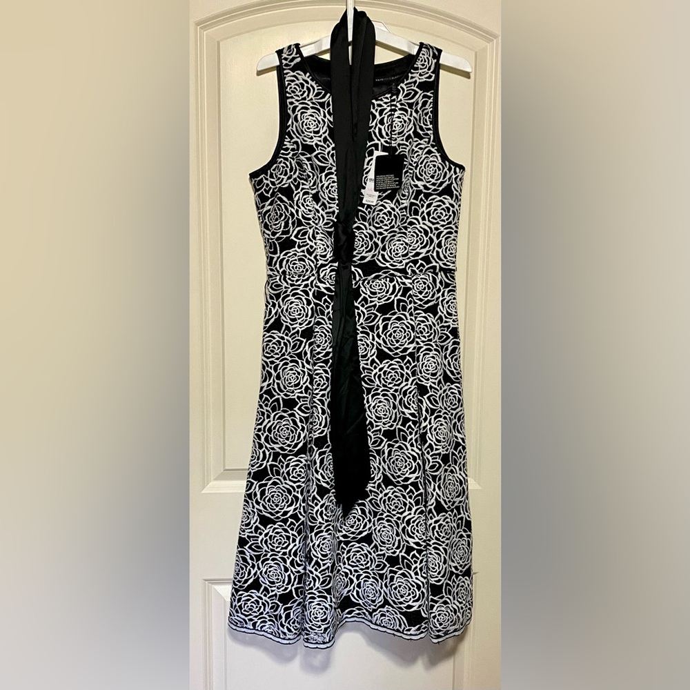White House black market floral dress